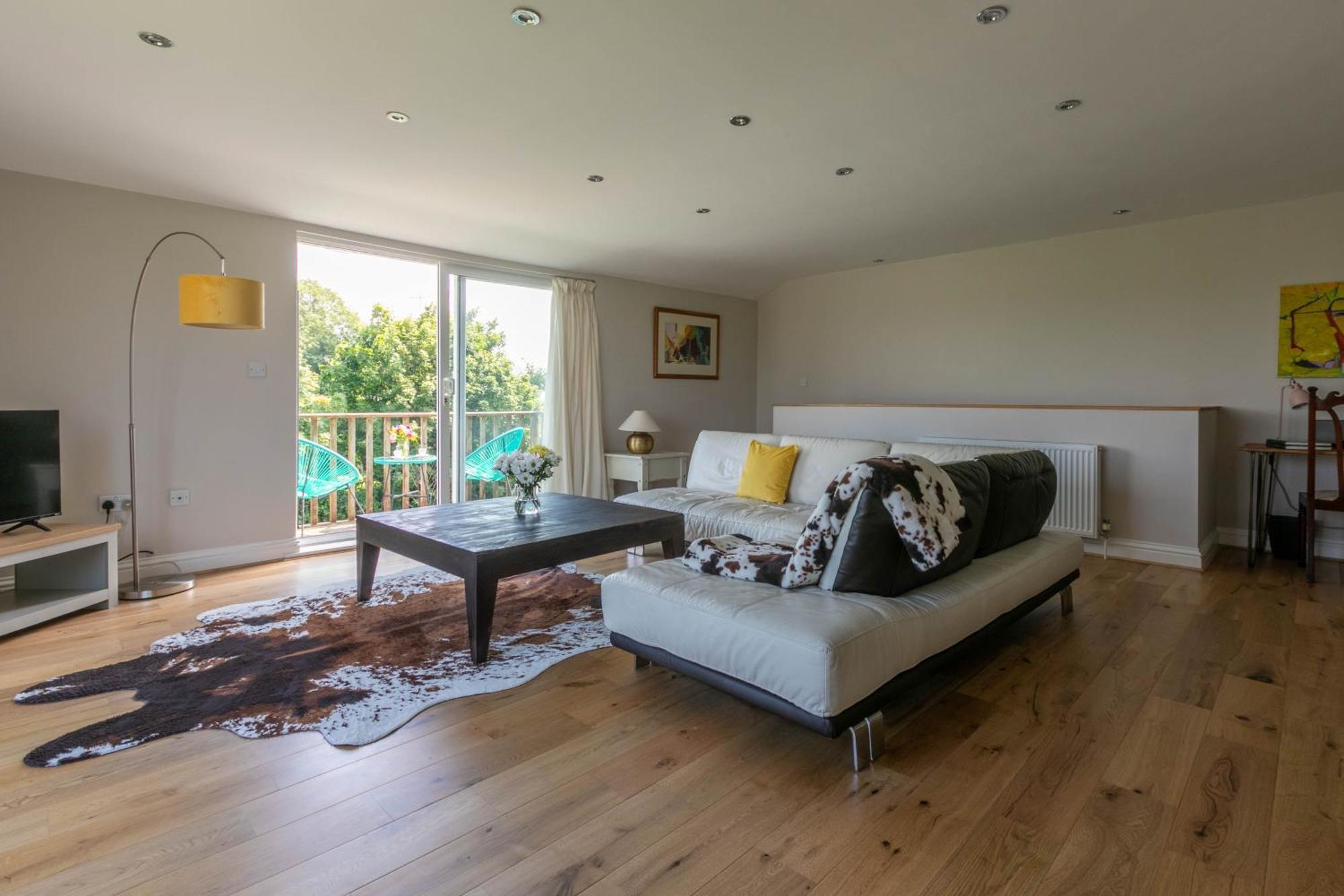 Riverside Escape Iden Rye Villa Ngoại thất bức ảnh
