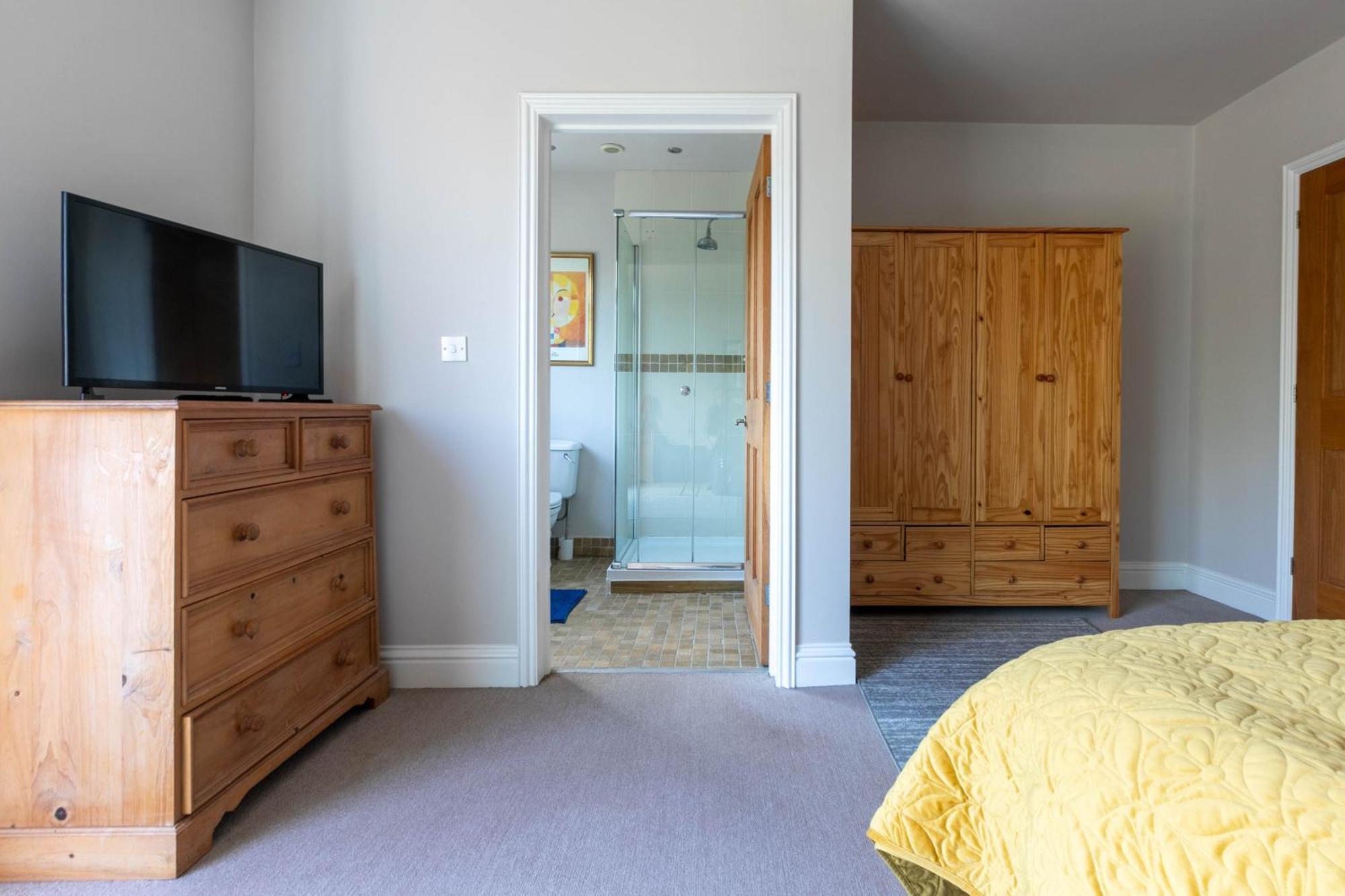 Riverside Escape Iden Rye Villa Ngoại thất bức ảnh